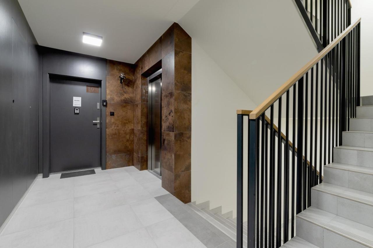 كراكوفيا Salsa Apartments Cracow By Renters المظهر الخارجي الصورة